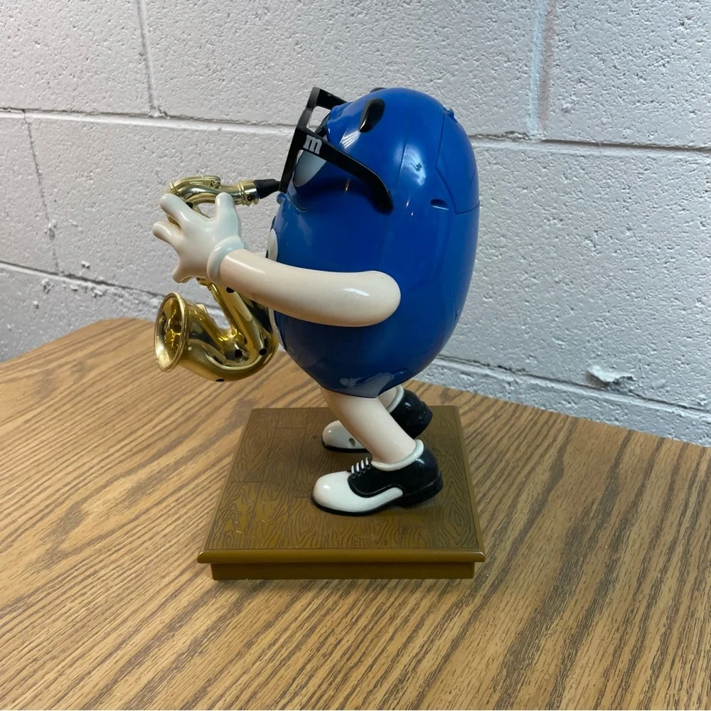 M&Ms Vintage 1998-99 Blue Saxophone Player M&M Candy Dispenser M&M’s Collectors - Picture 8 of 8